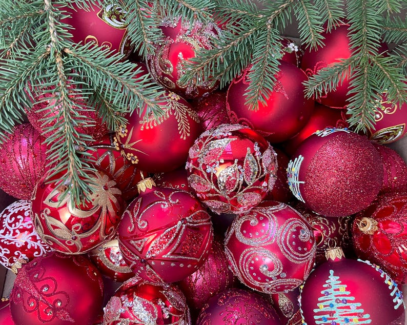 50 Handcrafted Christmas Glass Ornaments Set - Festive Set of red Balls Ornaments for Holiday Home Decor 2024, Christmas decorations