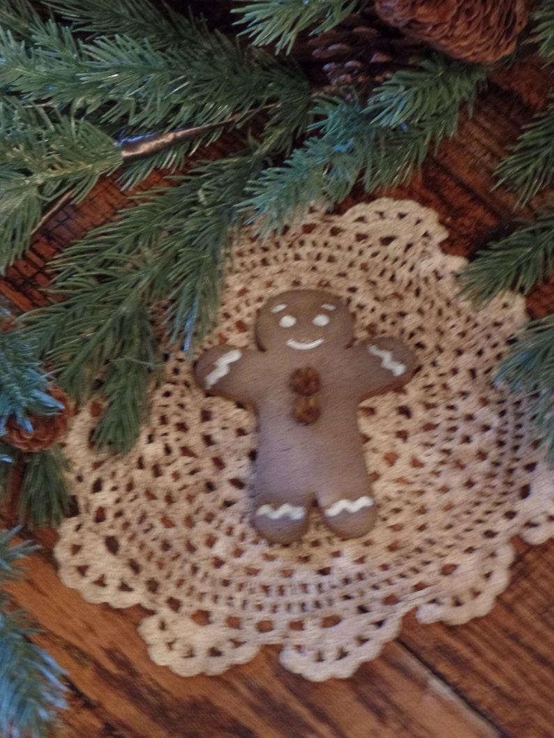 Galletas rústicas de jengibre falsas estilo granja ~ Rellenos para bandejas navideñas de varios niveles ~ Adornos navideños ~ Decoraciones para el árbol de Navidad ~ 