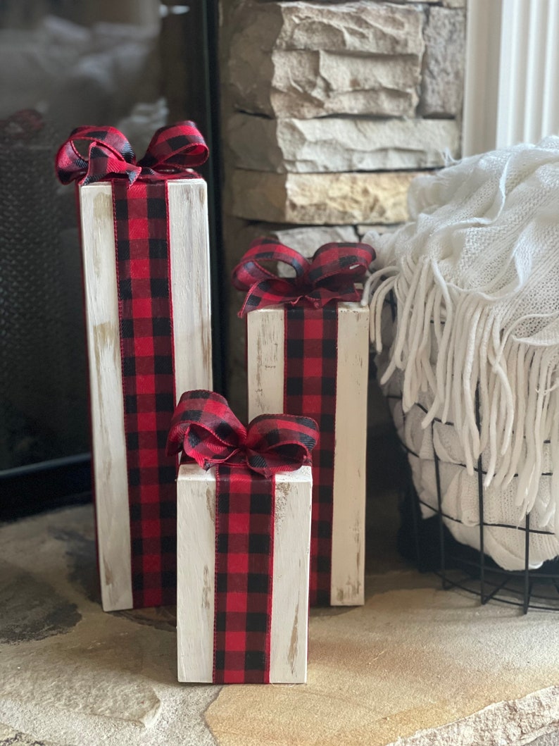 مجموعة من 3 هدايا كبيرة على طراز المزرعة (خيارات شريط متعددة) 