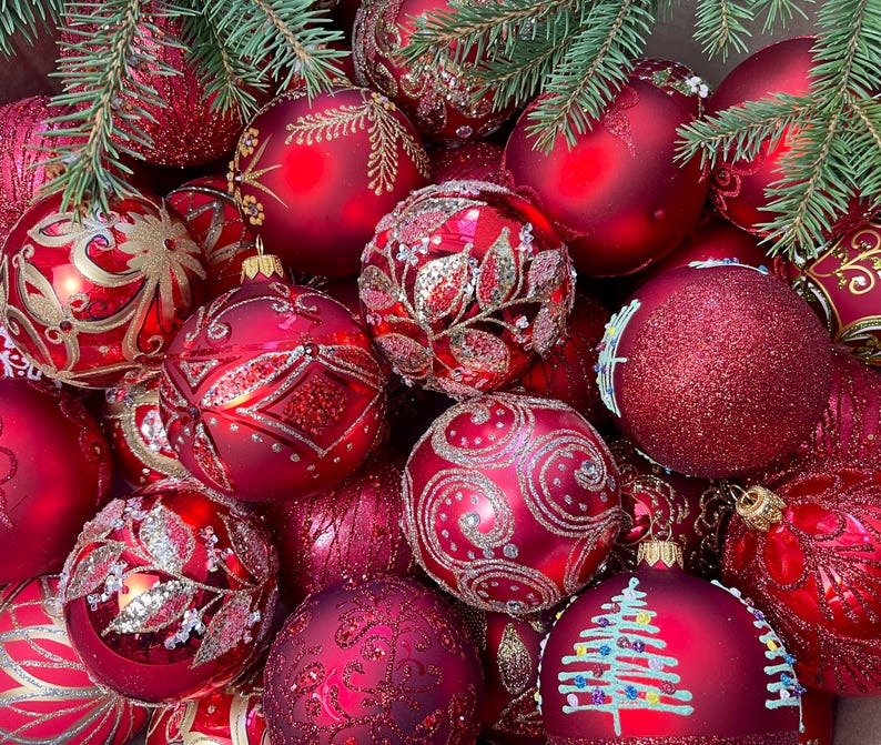50 Handcrafted Christmas Glass Ornaments Set - Festive Set of red Balls Ornaments for Holiday Home Decor 2024, Christmas decorations